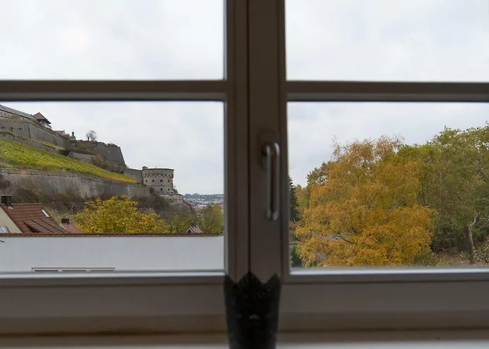 Appartement Stadtnah Im Dg